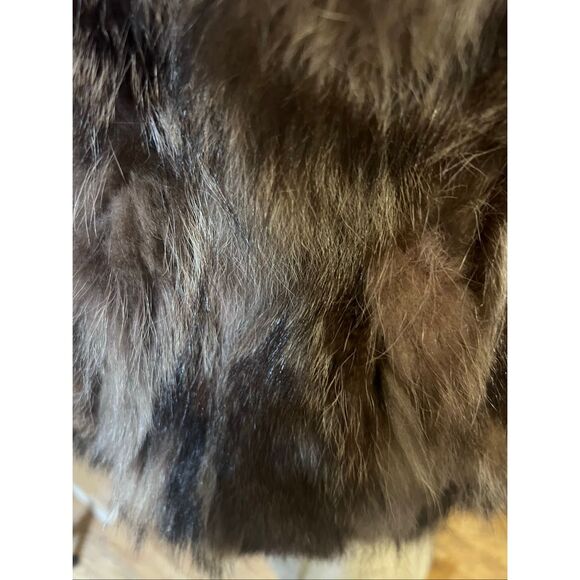 Luxurious Brown Faux Fur Women's Jacket - Picture 7 of 7